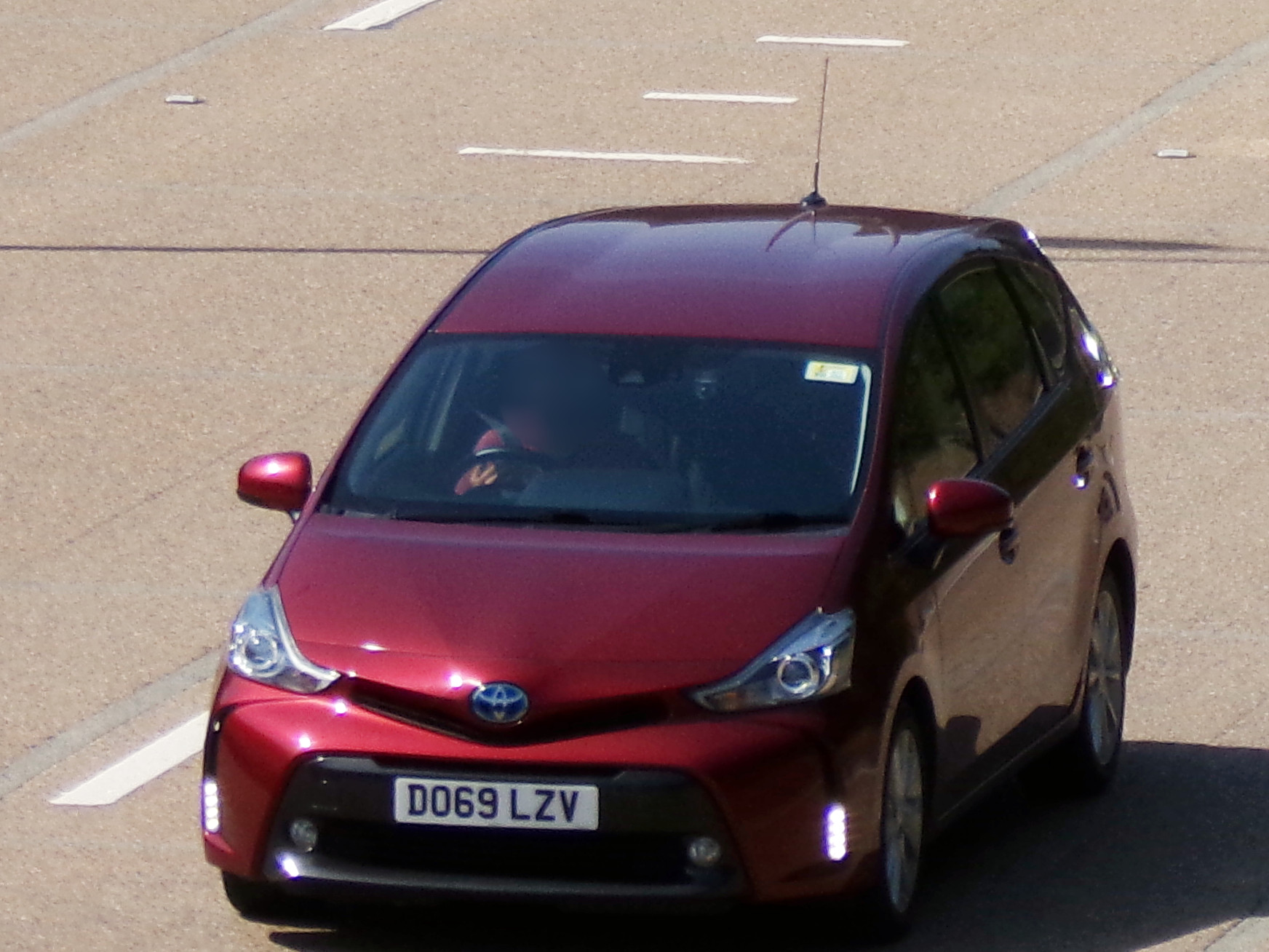 DO69LZV, Toyota Prius 3rd gen α / v / Plus Minivan (ZVW40/ZFW40), 2011–2021