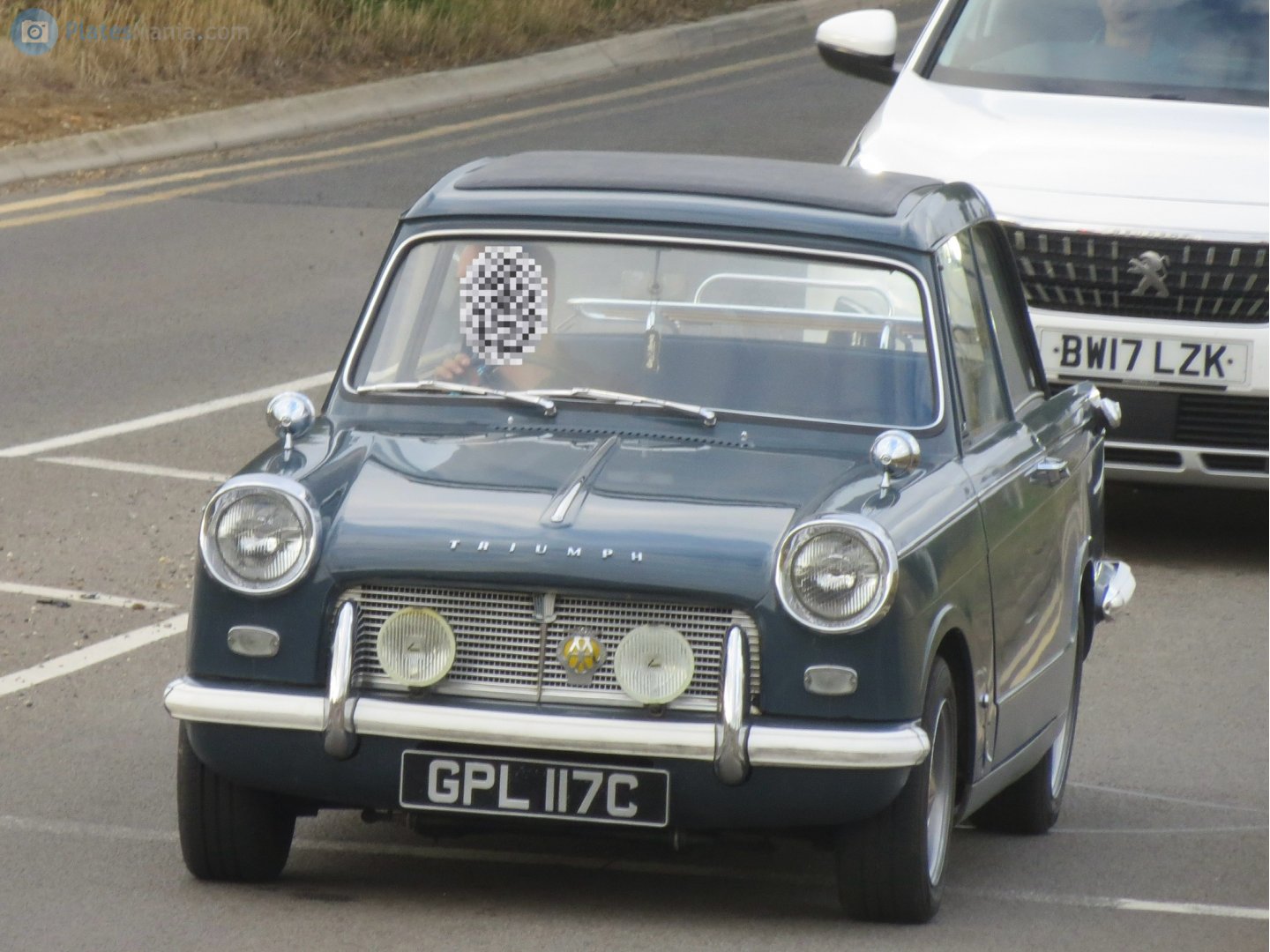 GPL117C, Triumph Herald 