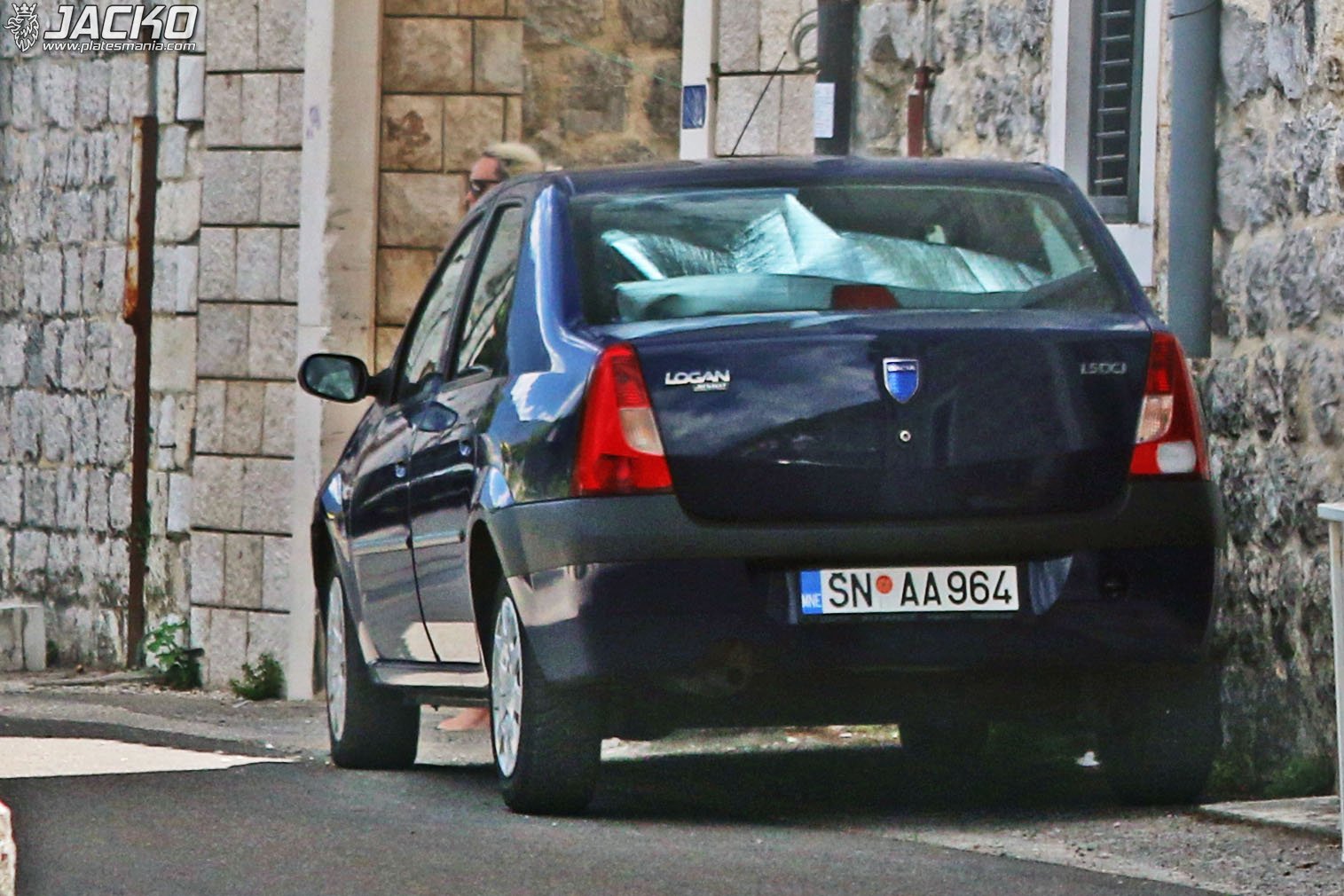 ŠN AA964, Dacia Logan 1st gen Sedan (L90), 2004–2008