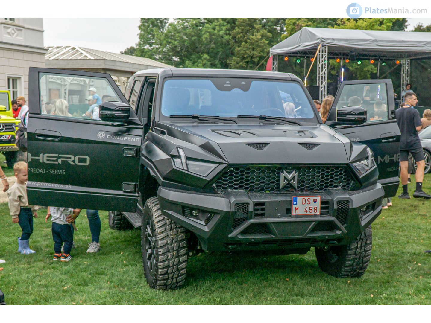 DS M 458, M-Hero (Mengshi) 917 