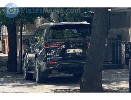 KH 0001 AX, Lexus LX