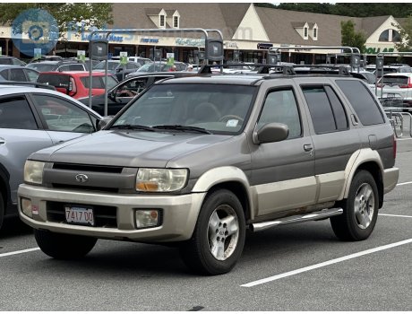 7417 DO, Infiniti QX4