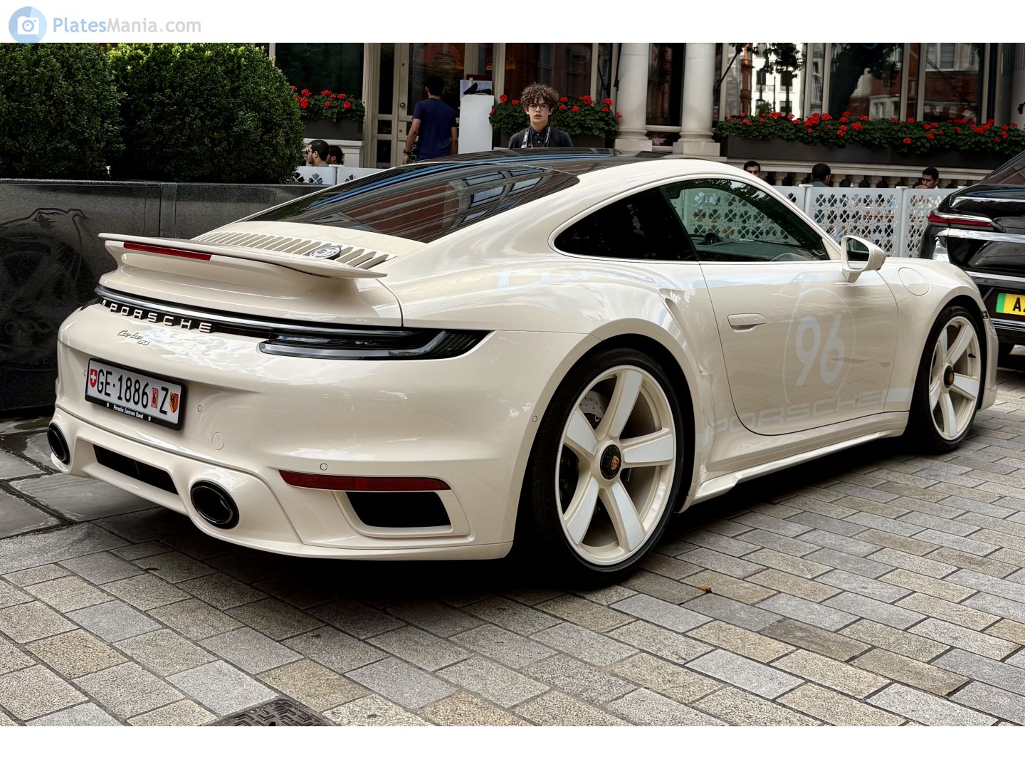 GE 1886 Z, Porsche 911 8th gen Coupé (992.1), 2019–2025