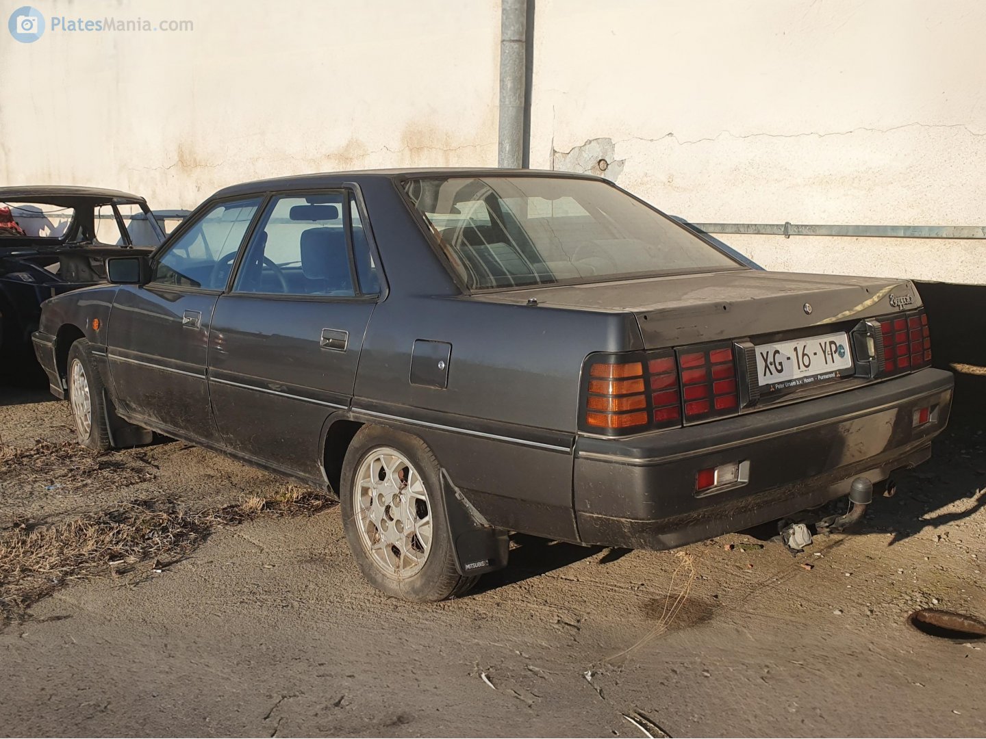 XG-16-YP, Mitsubishi Sapporo 2nd gen Sedan (E31–E39; EU-market), 1987–1990