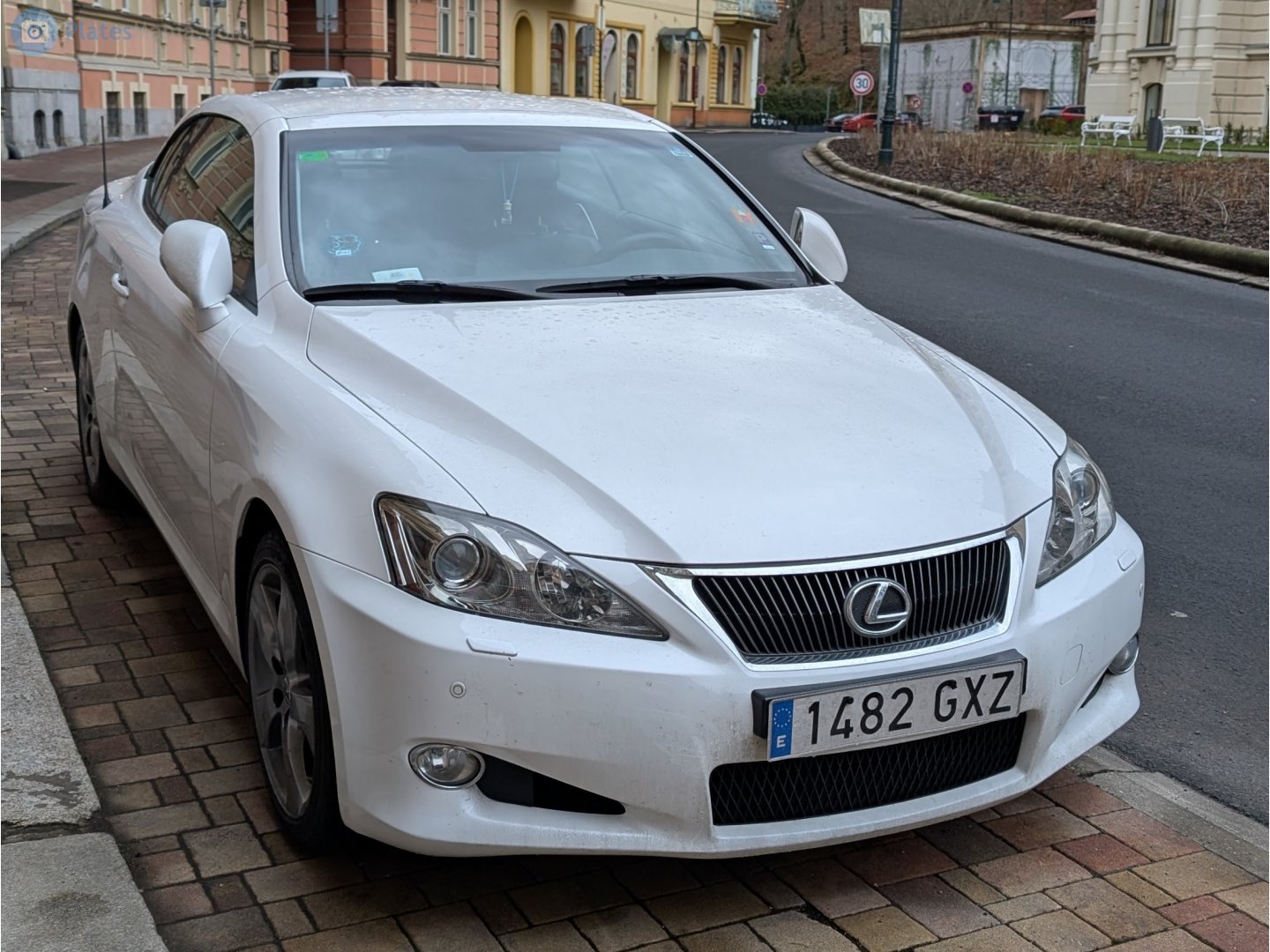 1482 GXZ, Lexus IS 2nd gen C Cabrio (XE20), 2008–2015