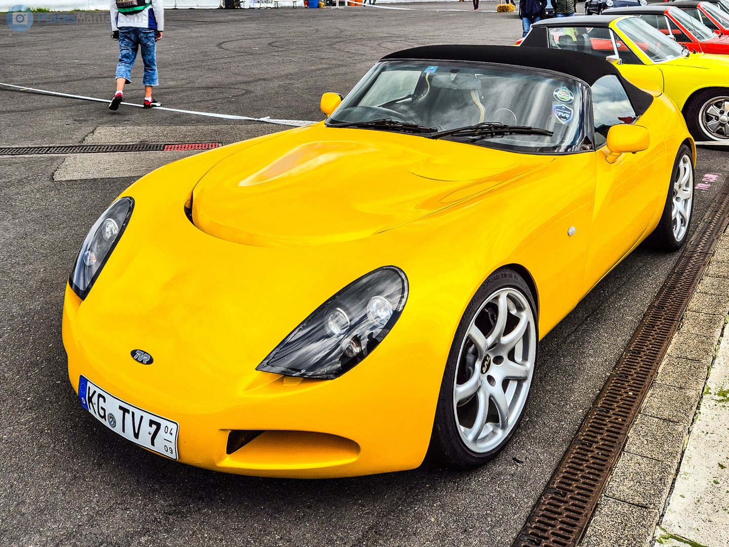 KG TV 7 (04/09), TVR Tamora 