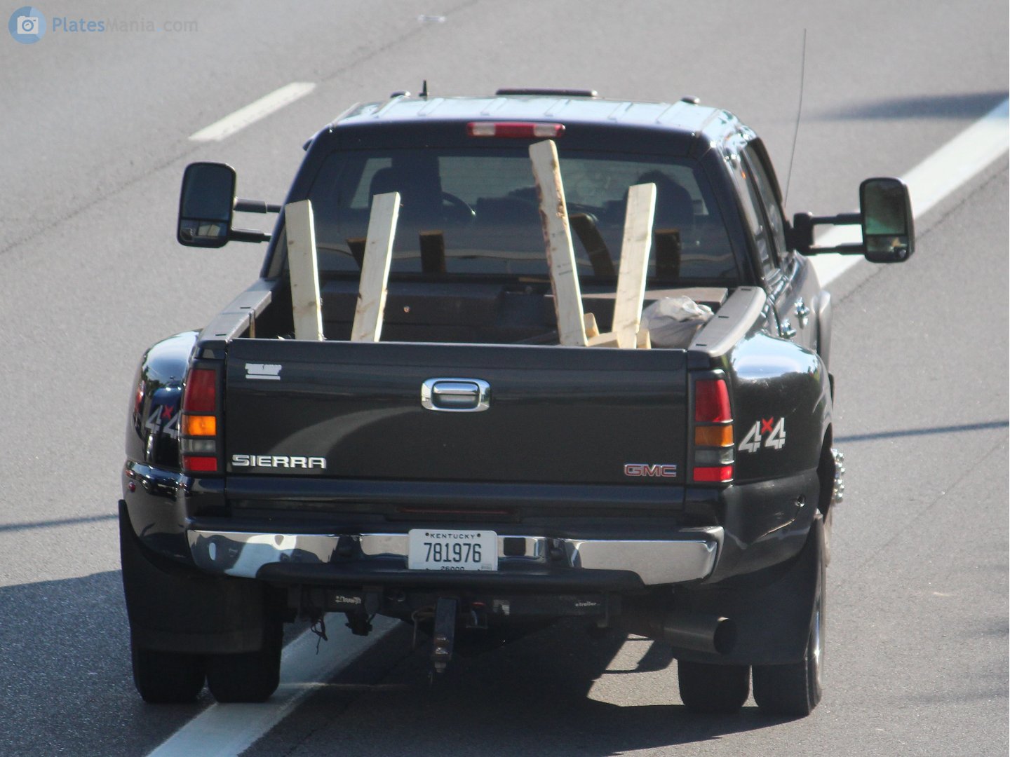 781976, GMC Sierra 2nd gen (GMT800/GMT880), 1998–2007