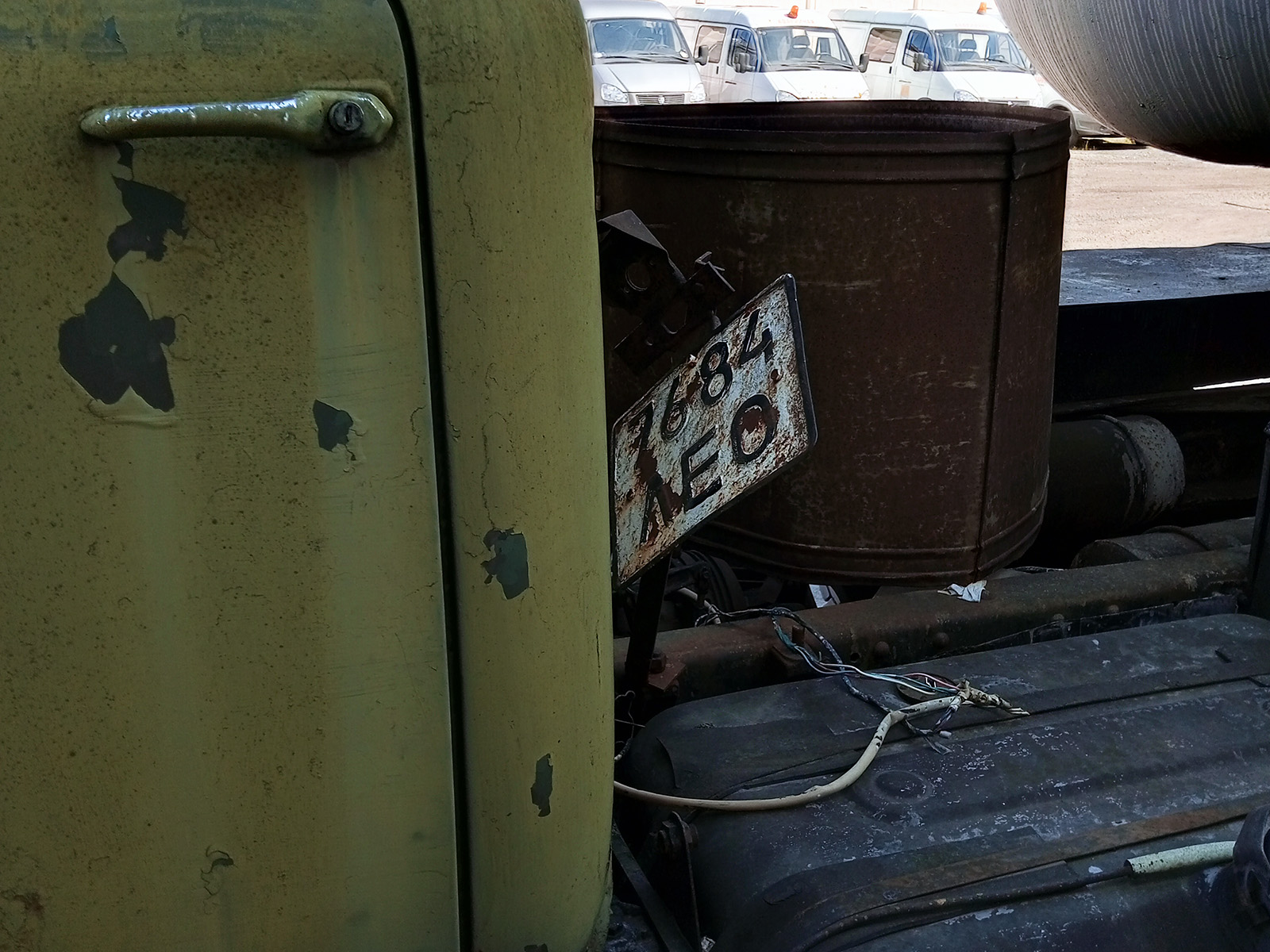 7684 ЛЕО, License plate without vehicle 