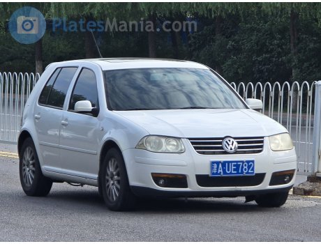 津A·UE782, Volkswagen Bora