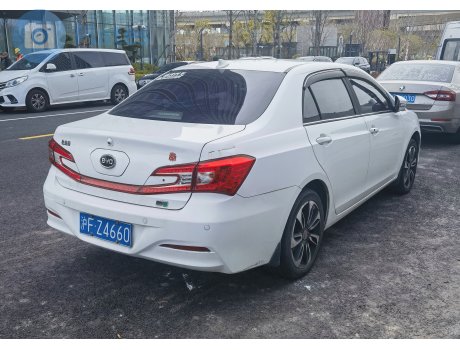 沪F·Z4660, BYD Qin