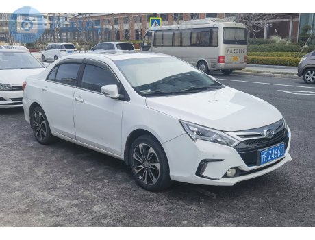 沪F·Z4660, BYD Qin