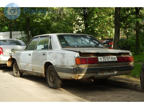 п 3501 КИ, Nissan Gloria