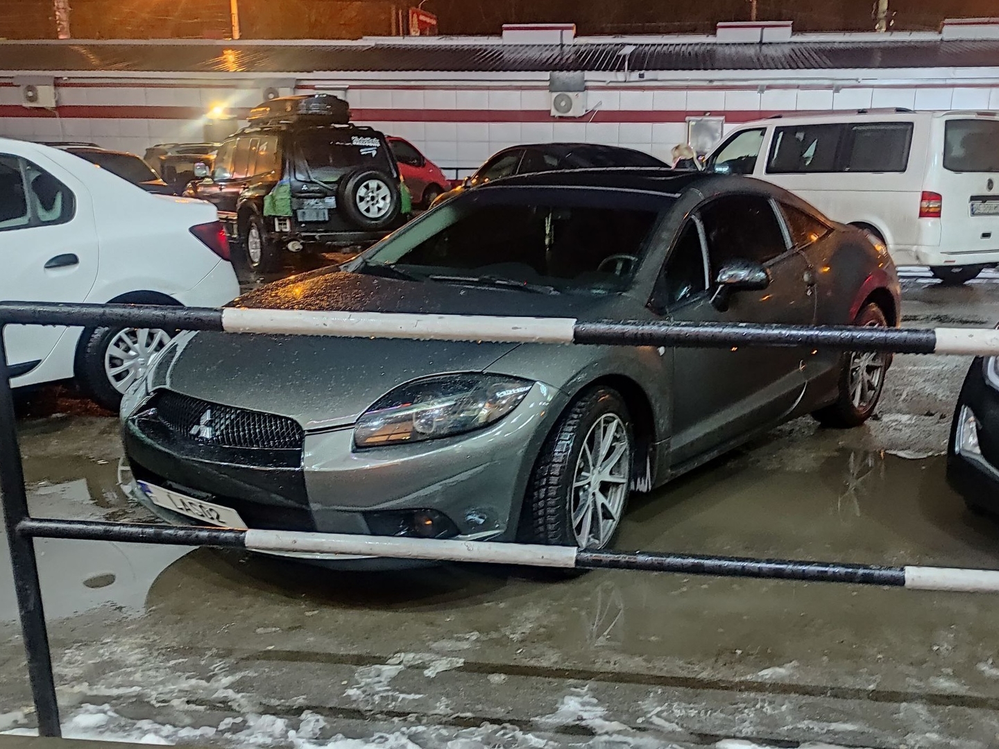 17 LAS02, Mitsubishi Eclipse 4th gen Coupé (DK2A/DK4A), 2005–2012