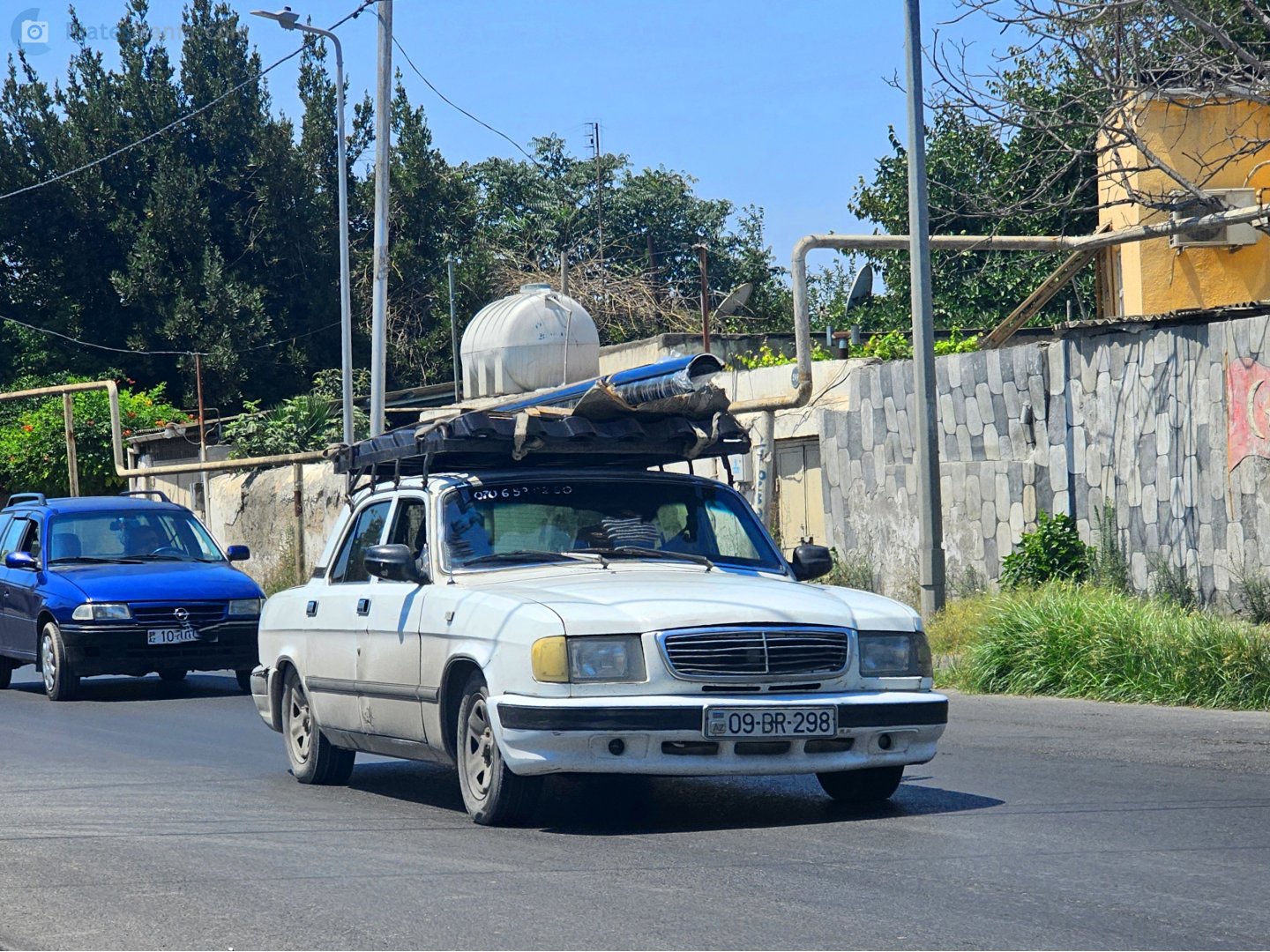 09 BR 298, GAZ 3110 Волга 1997–2004