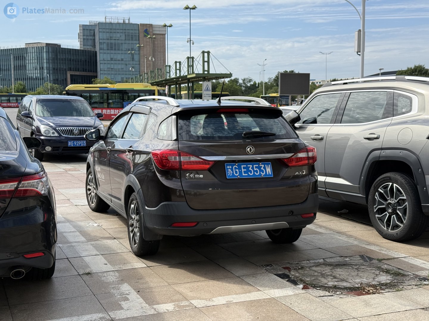 苏G·E353W, DongFeng Fengshen AX3 