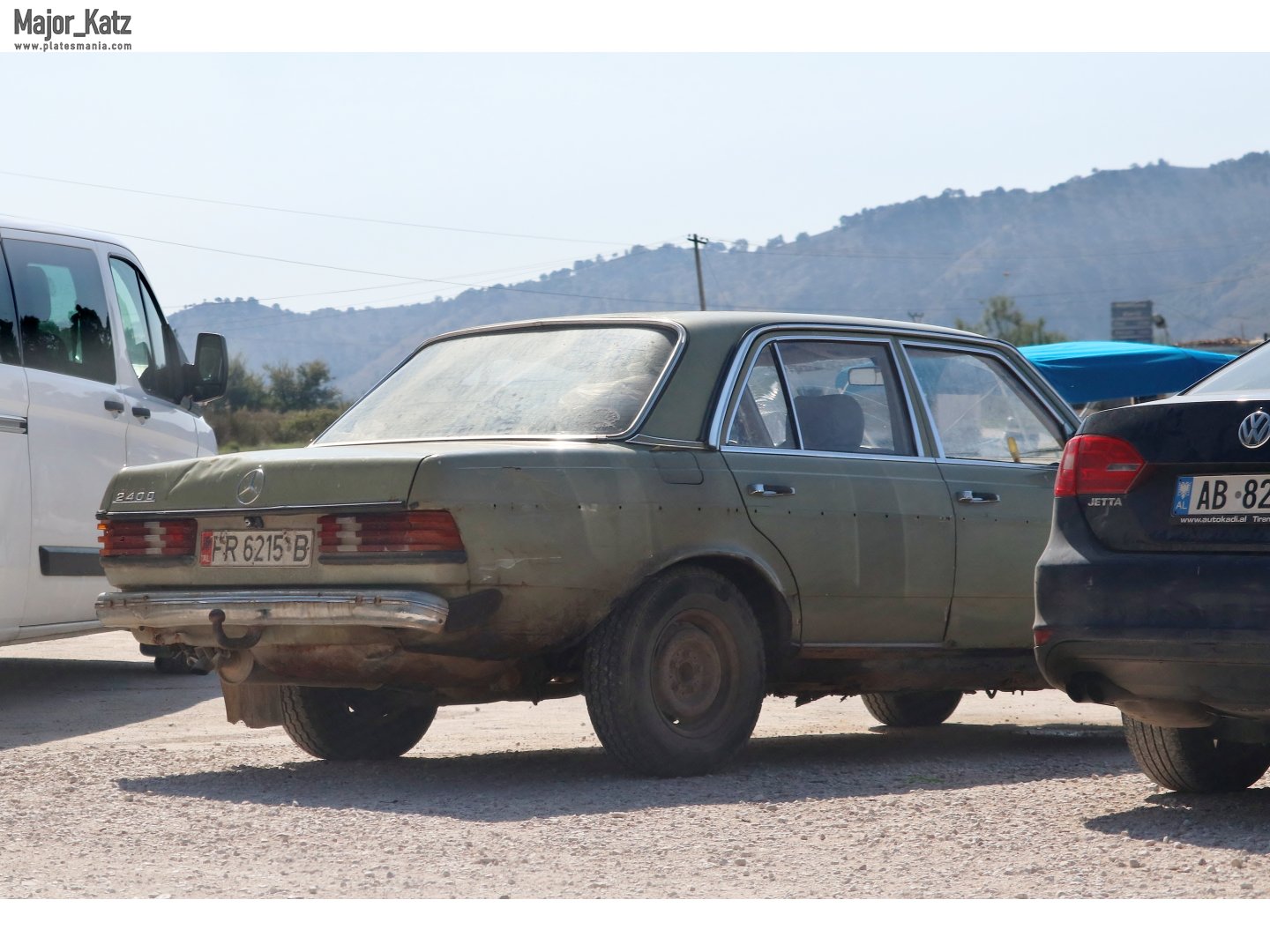 FR 6215 B, Mercedes-Benz E-Klasse 200–300 Sedan (W123), 1975­–1986