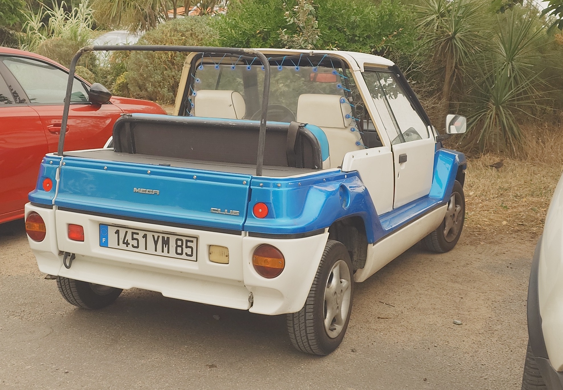 1451 YM 85, Mega Club / Ranch / Tjaffer 