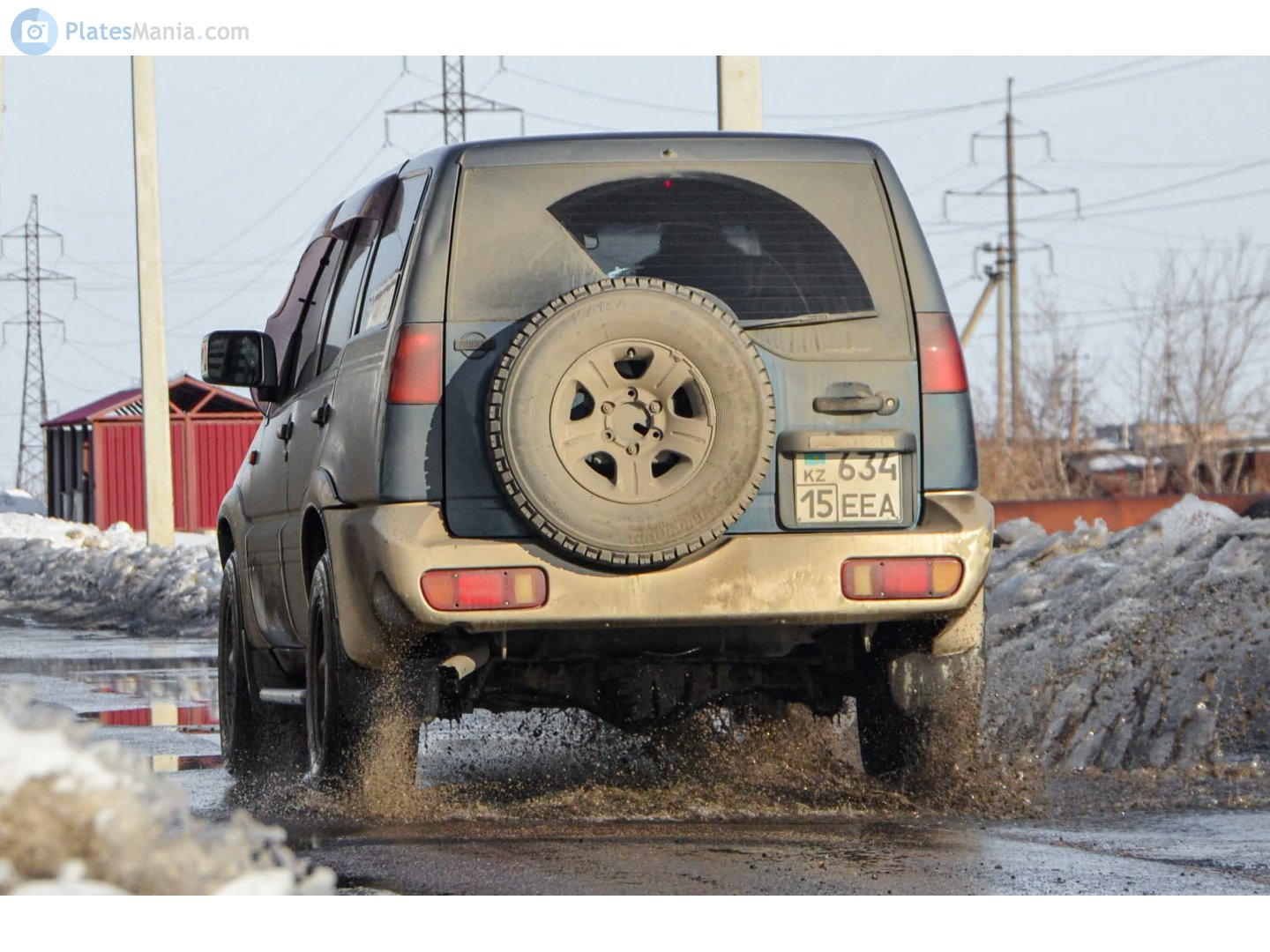 634 EEA 15, Nissan Mistral 1st gen 5-door SUV (R20; JP-market), 1994–1998
