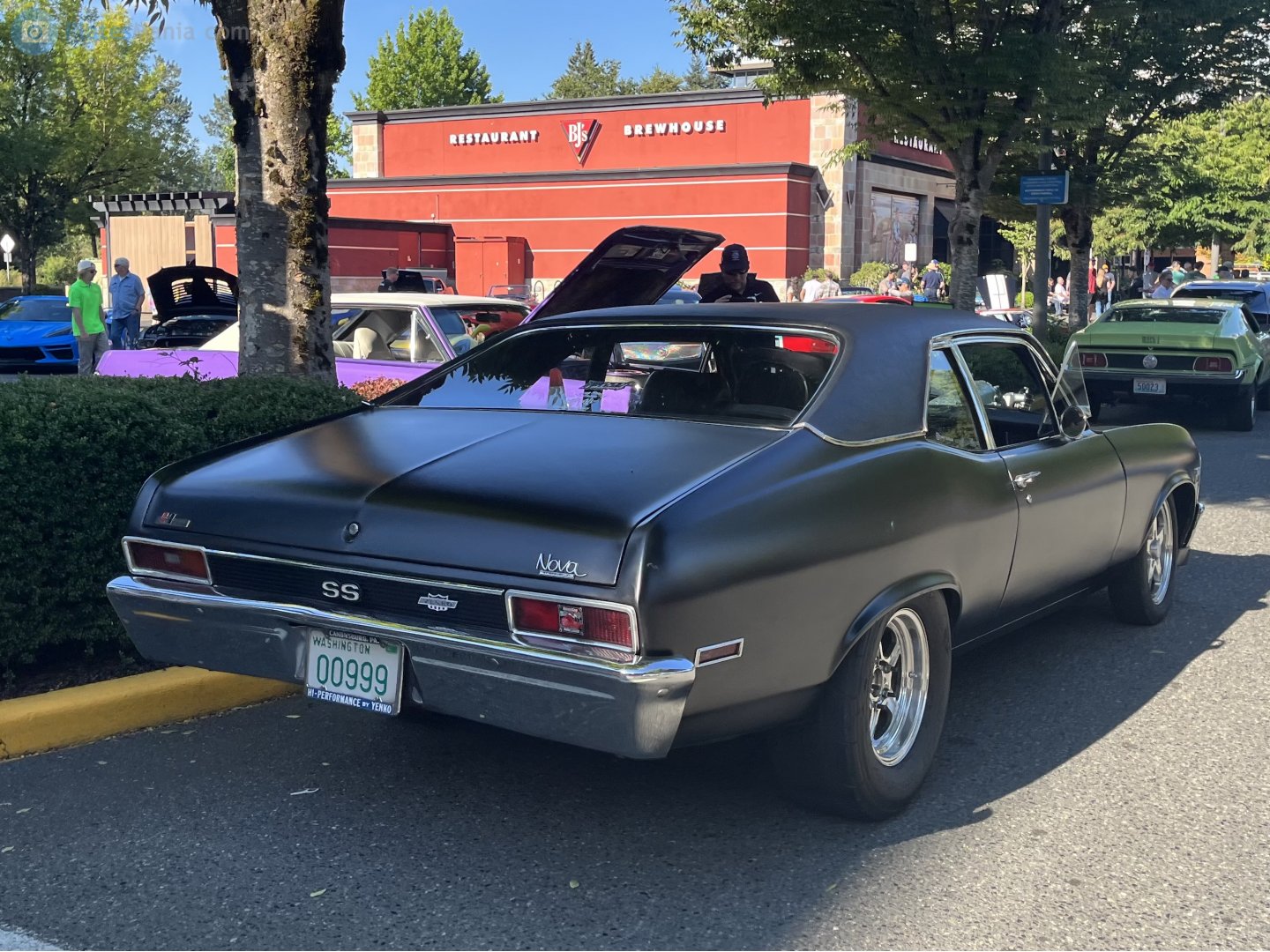 00999, Chevrolet Nova 3rd gen 2-door Coupé/3-door Hatch (17/27; X-body), facelift, 1972–1974