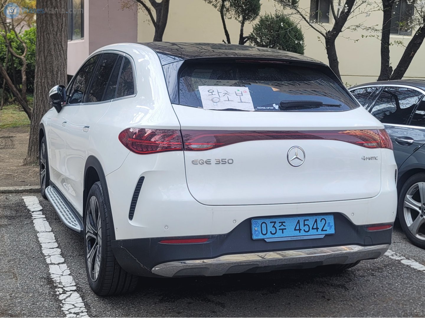 03주 4542, Mercedes-Benz EQE 1st gen SUV (X294), 2022–