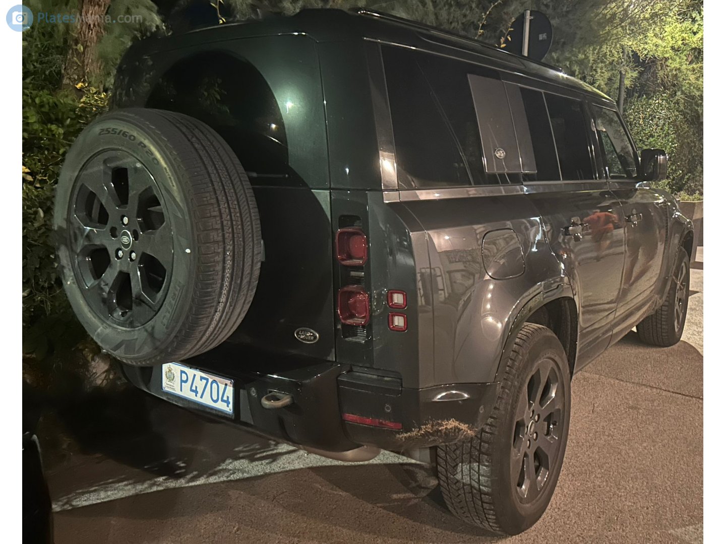 P4704, Land Rover Defender 2nd gen 110