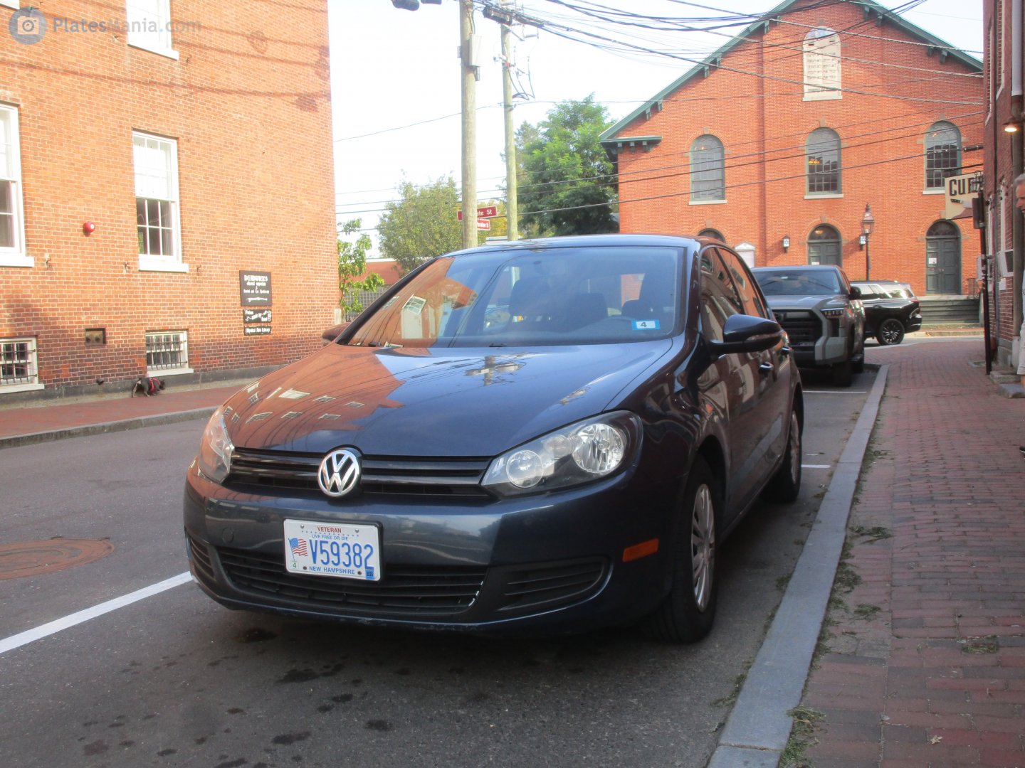 V59382, Volkswagen Golf 6th gen 5-door Hatch (5K), 2008–2013