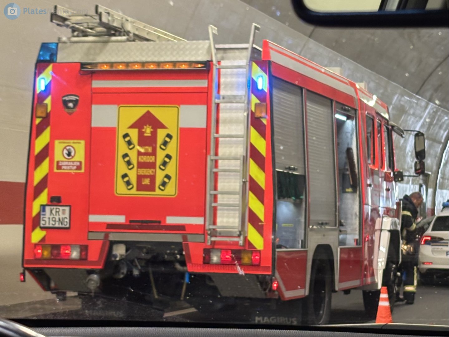 KR 519-NG, Mercedes-Benz SK-Series 1st gen, 1989–1998