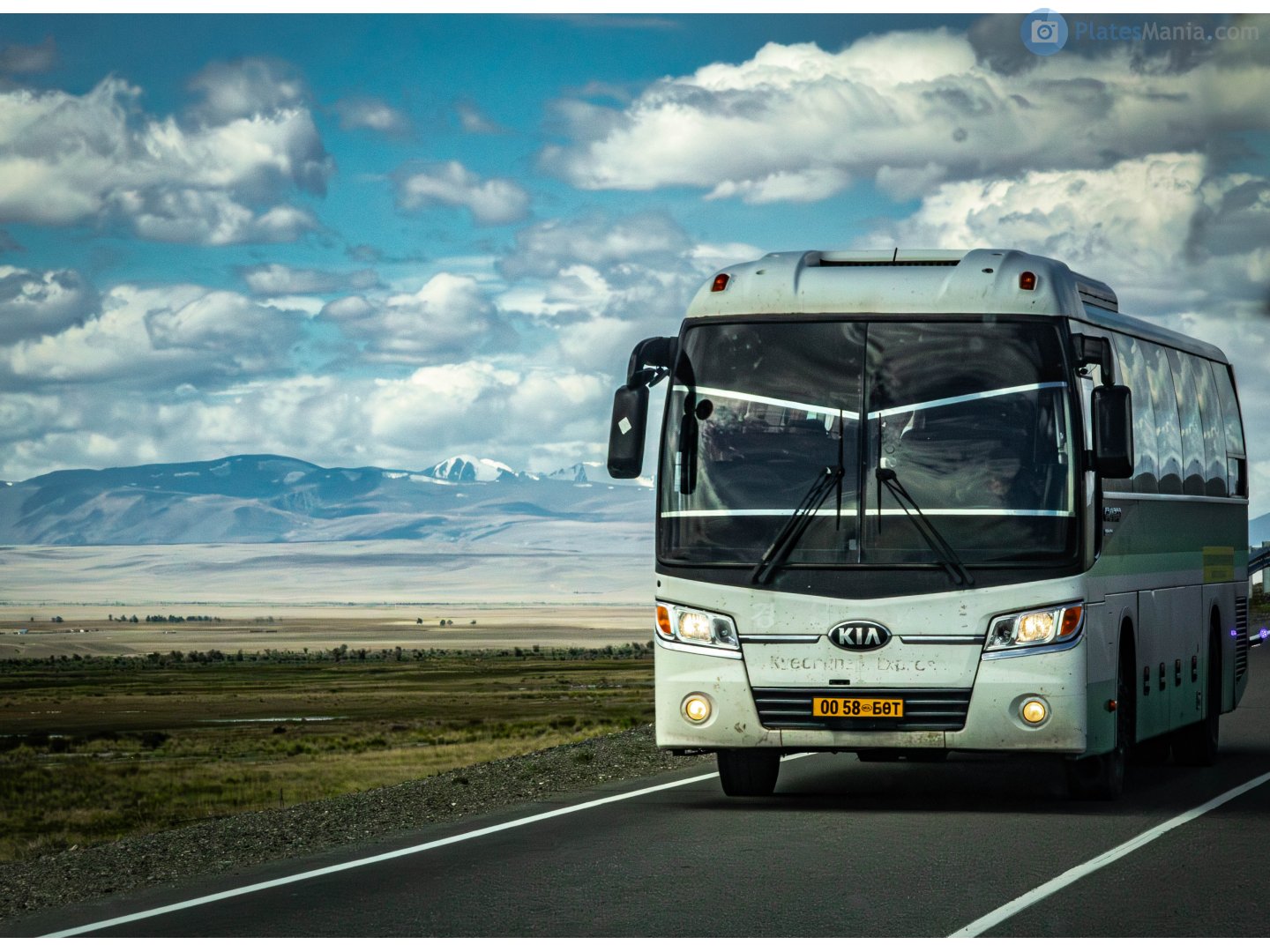 0058 БӨТ, Kia Granbird 2nd gen, 2007–2020