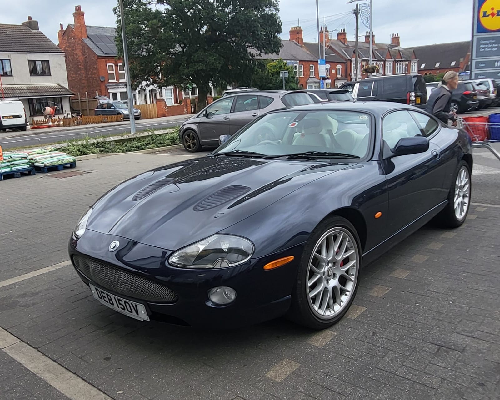 DEB150V, Jaguar XKR 1st gen Coupé (X100), 1998–2006