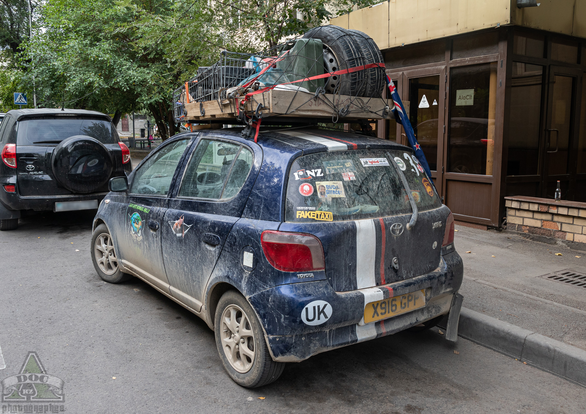 X916GPP, Toyota Yaris 1st gen 5-door Hatch (XP10), 1999–2005