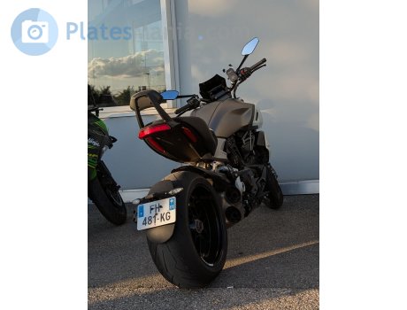 FH-481-KG, Ducati Diavel