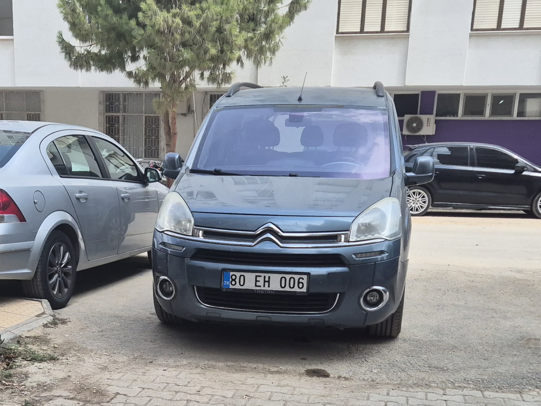 80 EH 006, Citroёn Berlingo 