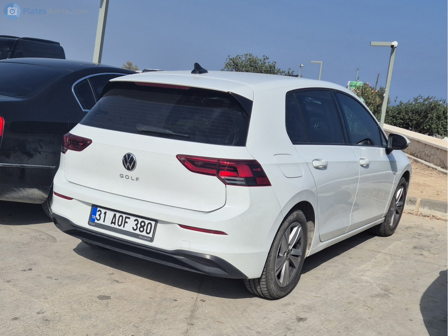 31 AOF 380, Volkswagen Golf 8th gen Hatch (CD1), 2020–