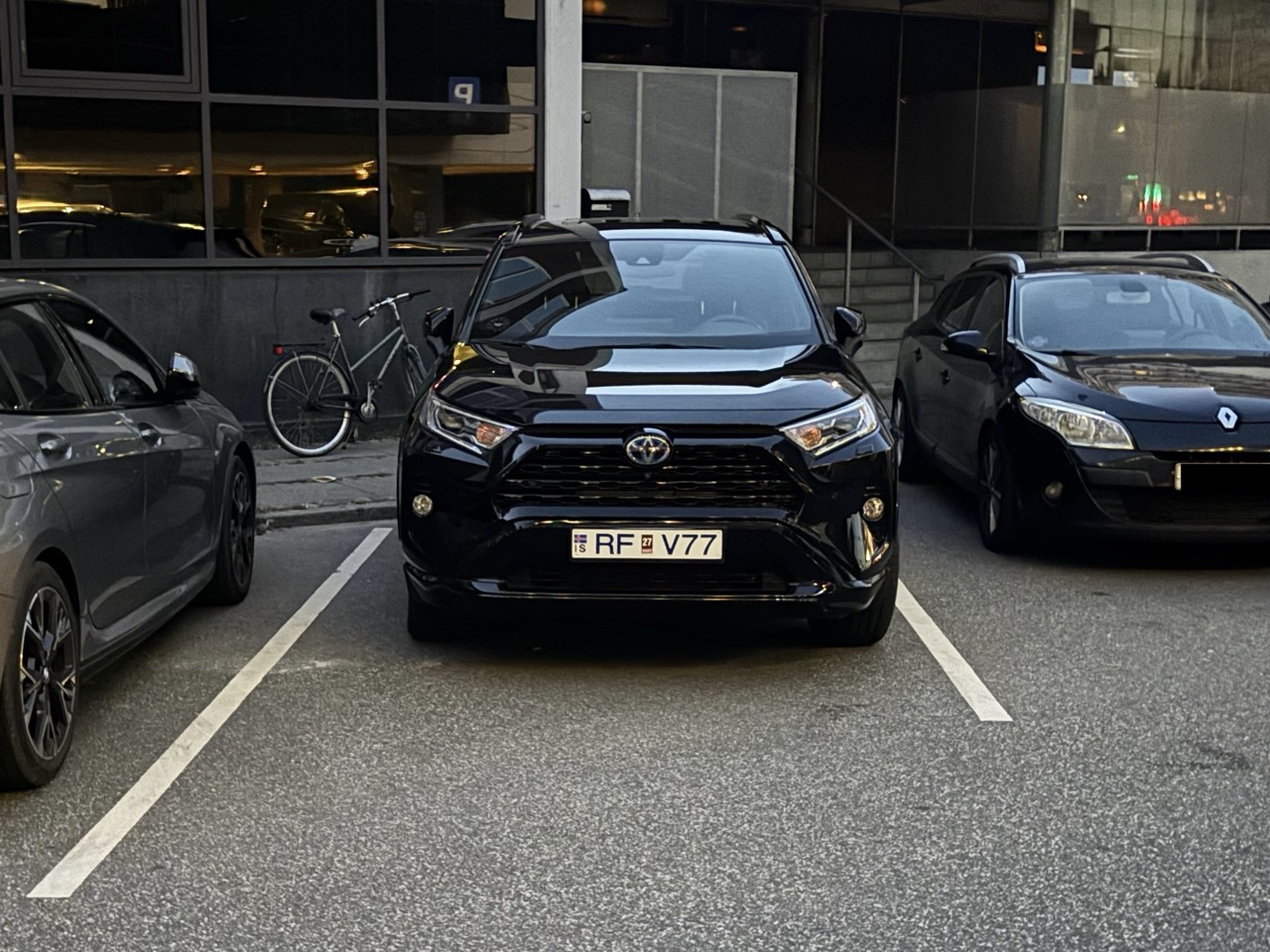 RF V77, Toyota RAV4 5th gen (XA50), 2018–