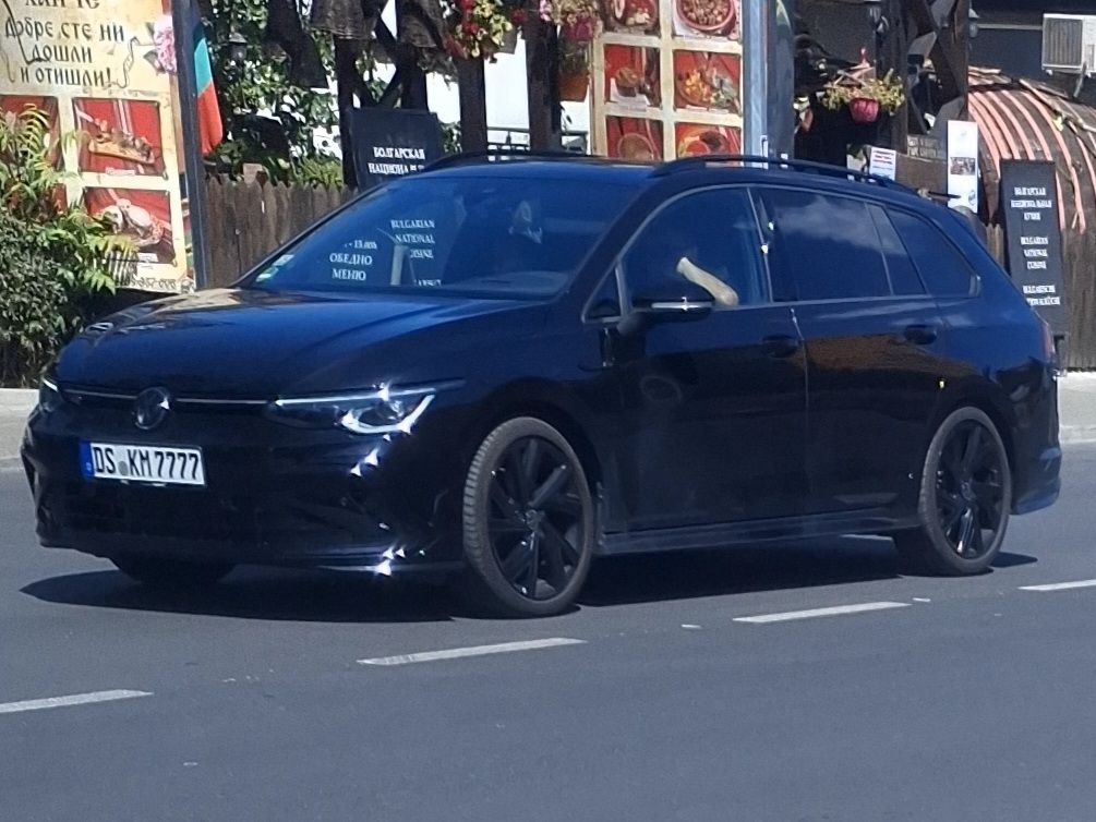 DS KM 7777, Volkswagen Golf 8th gen Variant (CD1), 2020–