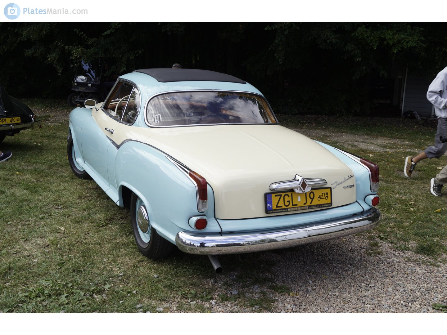 ZGL J9, Borgward Isabella 1st gen 2-door Coupé, 1957–1961 (–1965 for LATAM-market)