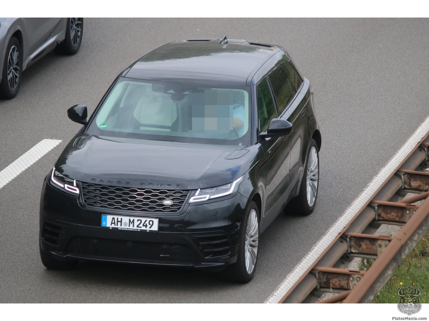 AH M 249, Land Rover Range Rover Velar 1st gen (L560), 2017–