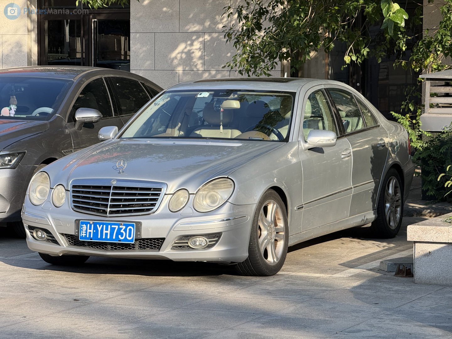 津H·YH730, Mercedes-Benz E-Klasse 3rd gen Sedan (W211), 2002­–2009