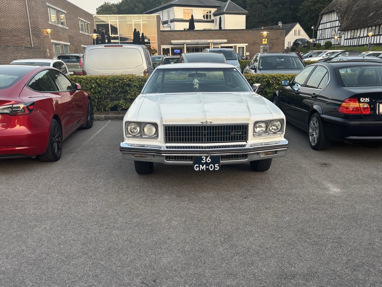 36-GM-05, Chevrolet Caprice 2nd gen 1975 2-door Coupé (47; B-body), 4th facelift, 1974–1975