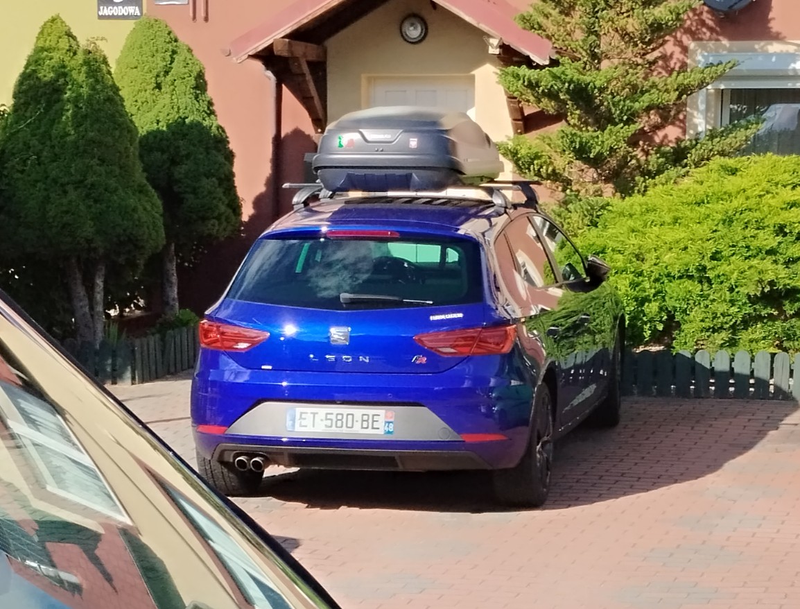 ET-580-BE, SEAT León 3rd gen 5-door Hatch (5F1), 2012–2020