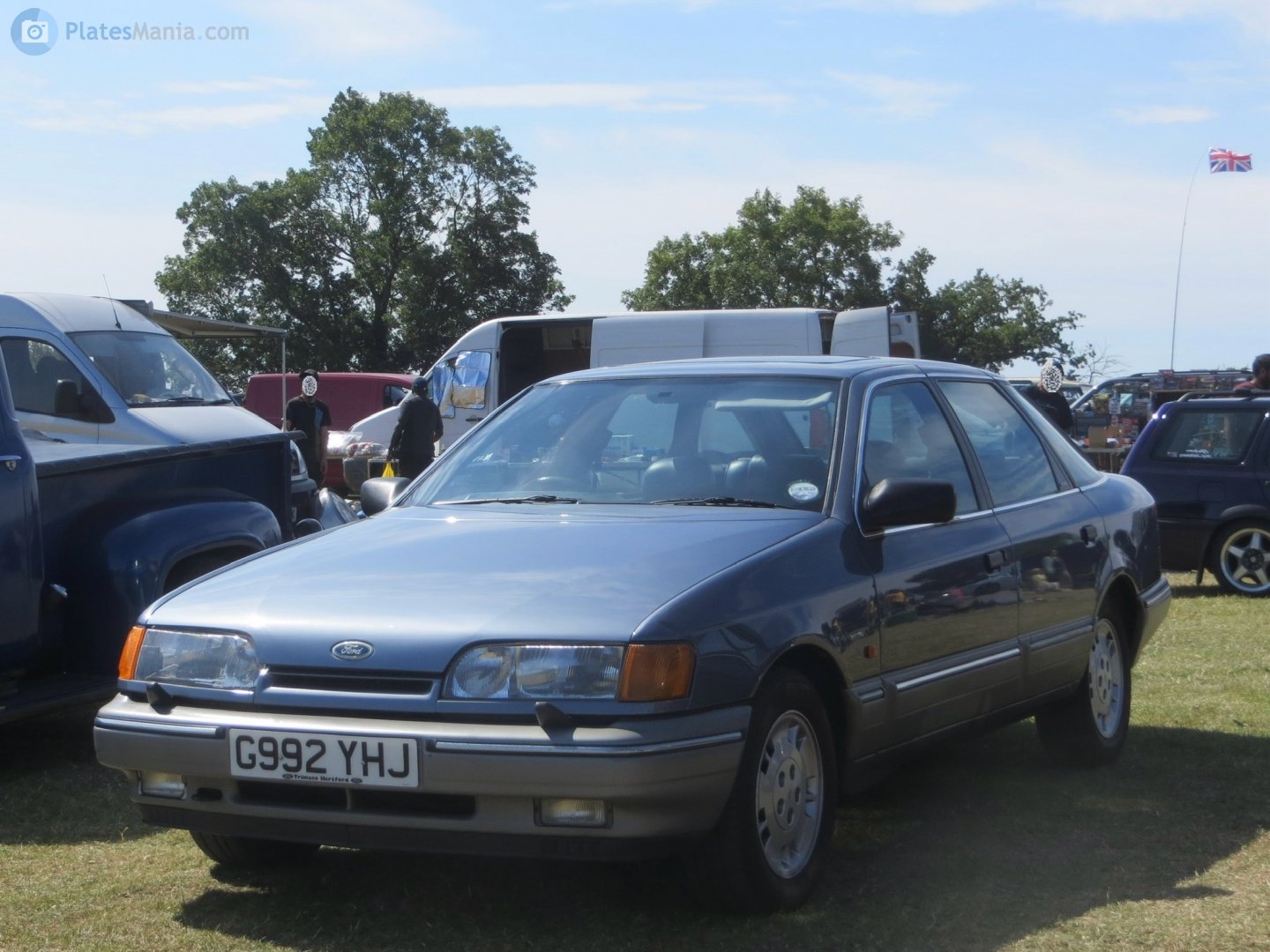 G992YHJ, Ford Granada 3rd gen Sedan (DE1; UK-market), 1990–1992