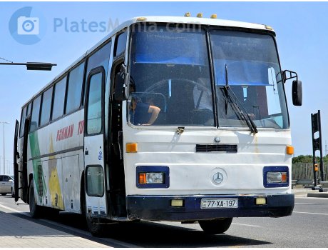 77 XA 197, Mercedes-Benz O303