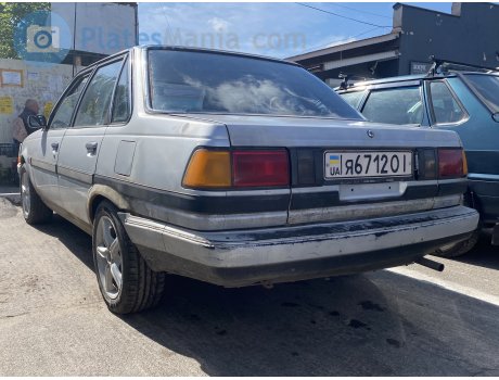 я 6712 ОІ, Toyota Corona