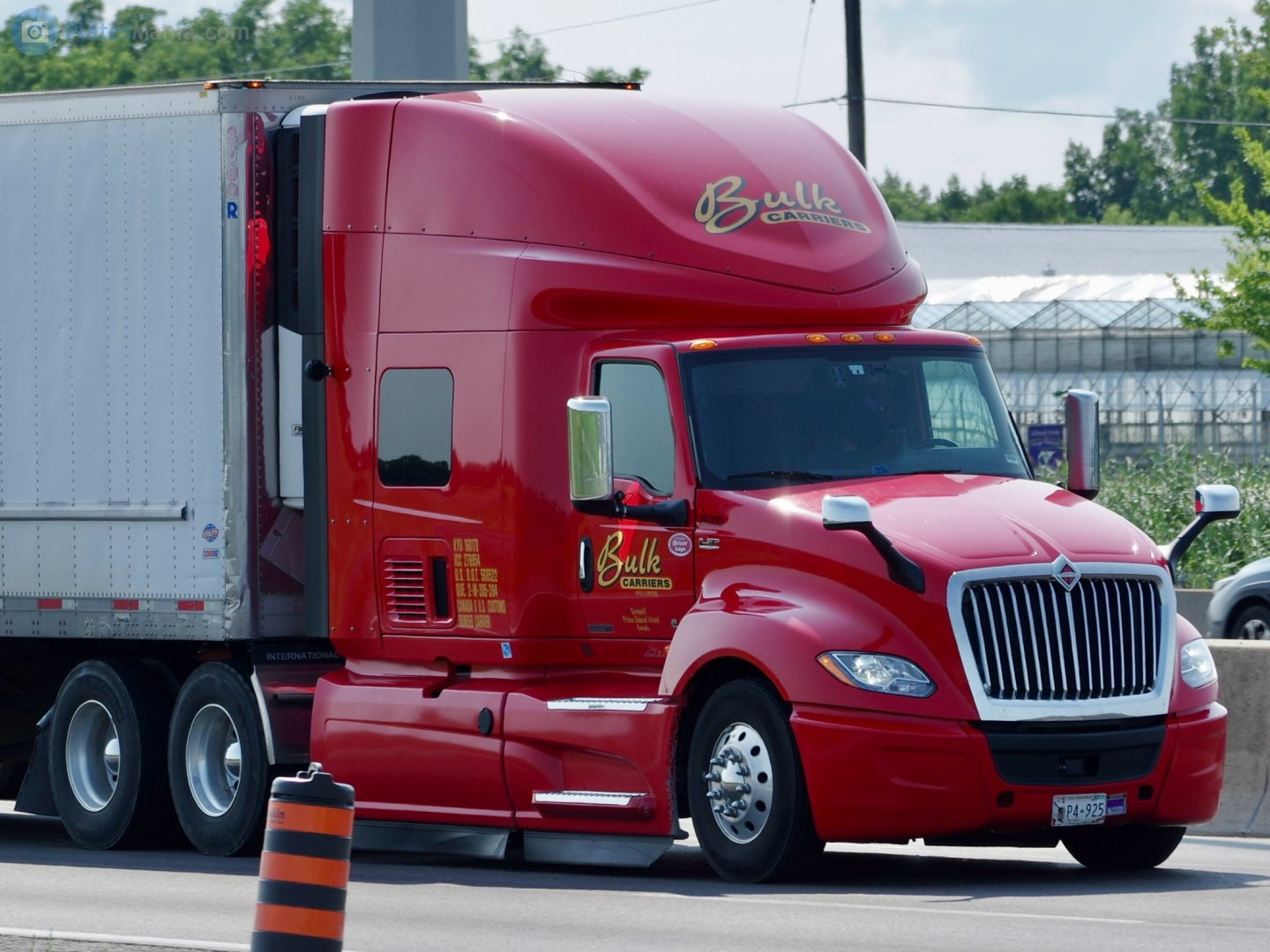 P4-925, International LT Series 1st gen, 2017–