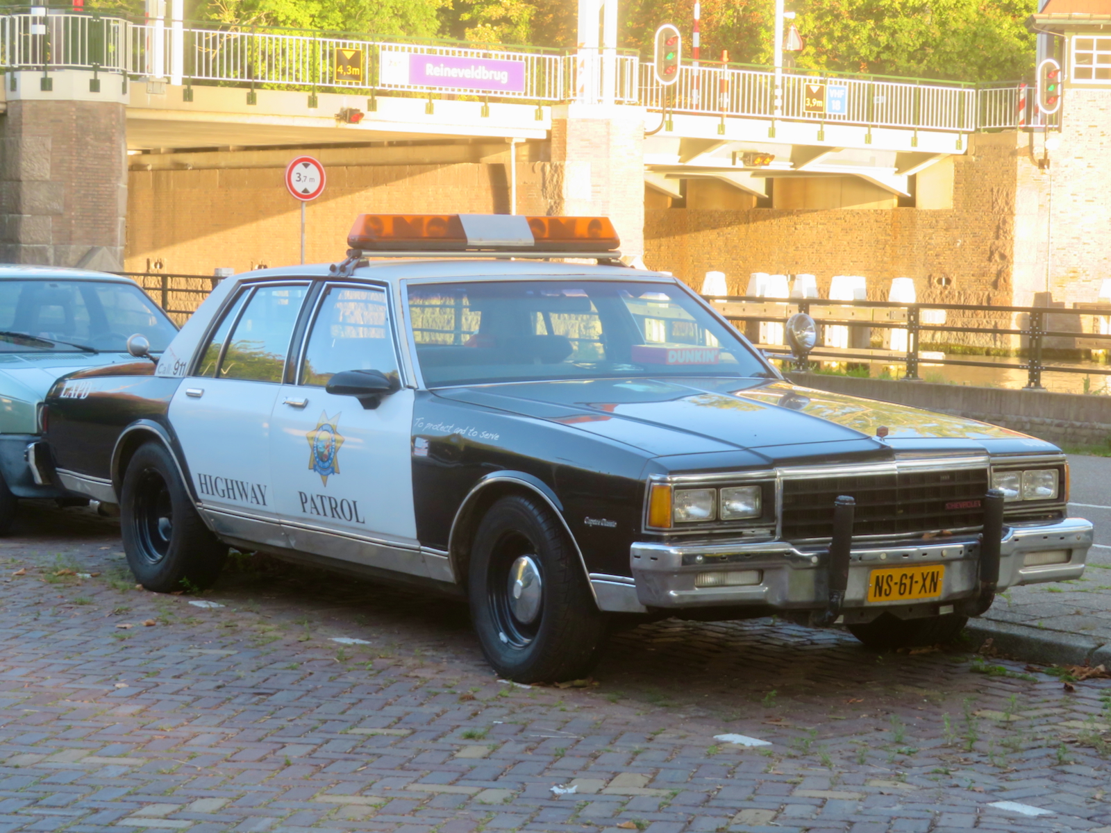 NS-61-XN, Chevrolet Caprice 3rd gen 4-door Sedan (69; B-body), 1976–1989