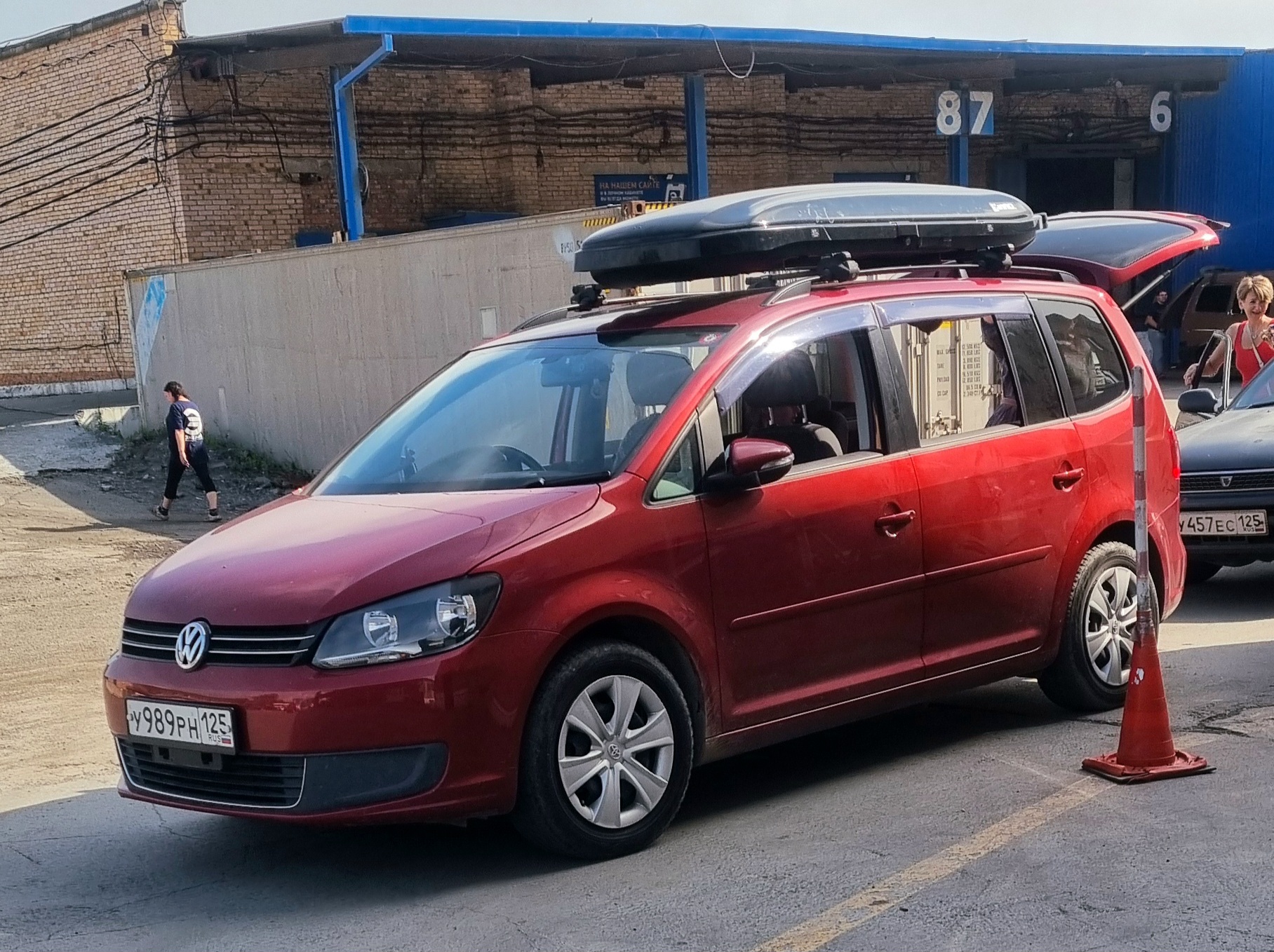 у 989 рн 125, Volkswagen Golf Touran 1st gen (1T; JP-market), 2nd facelift, 2010–2015