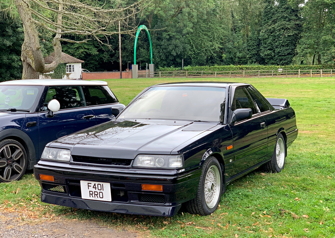 F401RRO, Nissan Skyline 7th gen Coupé (R31), 1985–1990