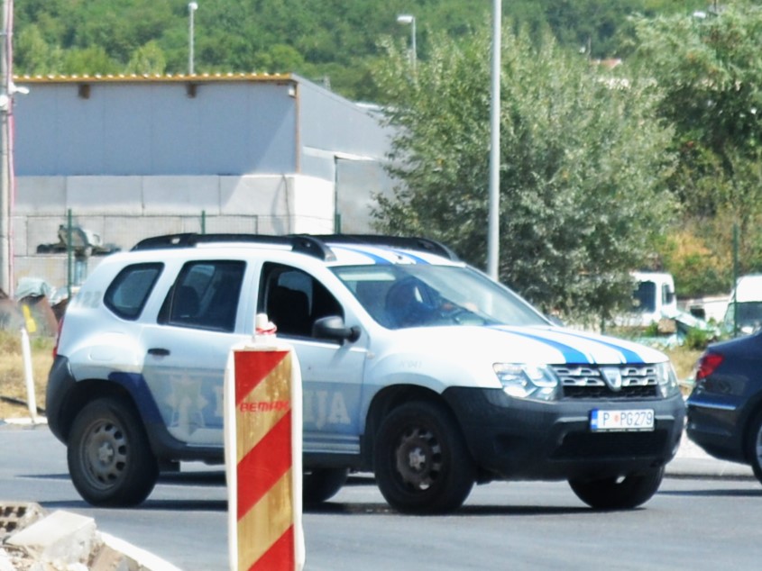 P PG279, Dacia Duster 1st gen SUV (HS/H79), 2010–2017