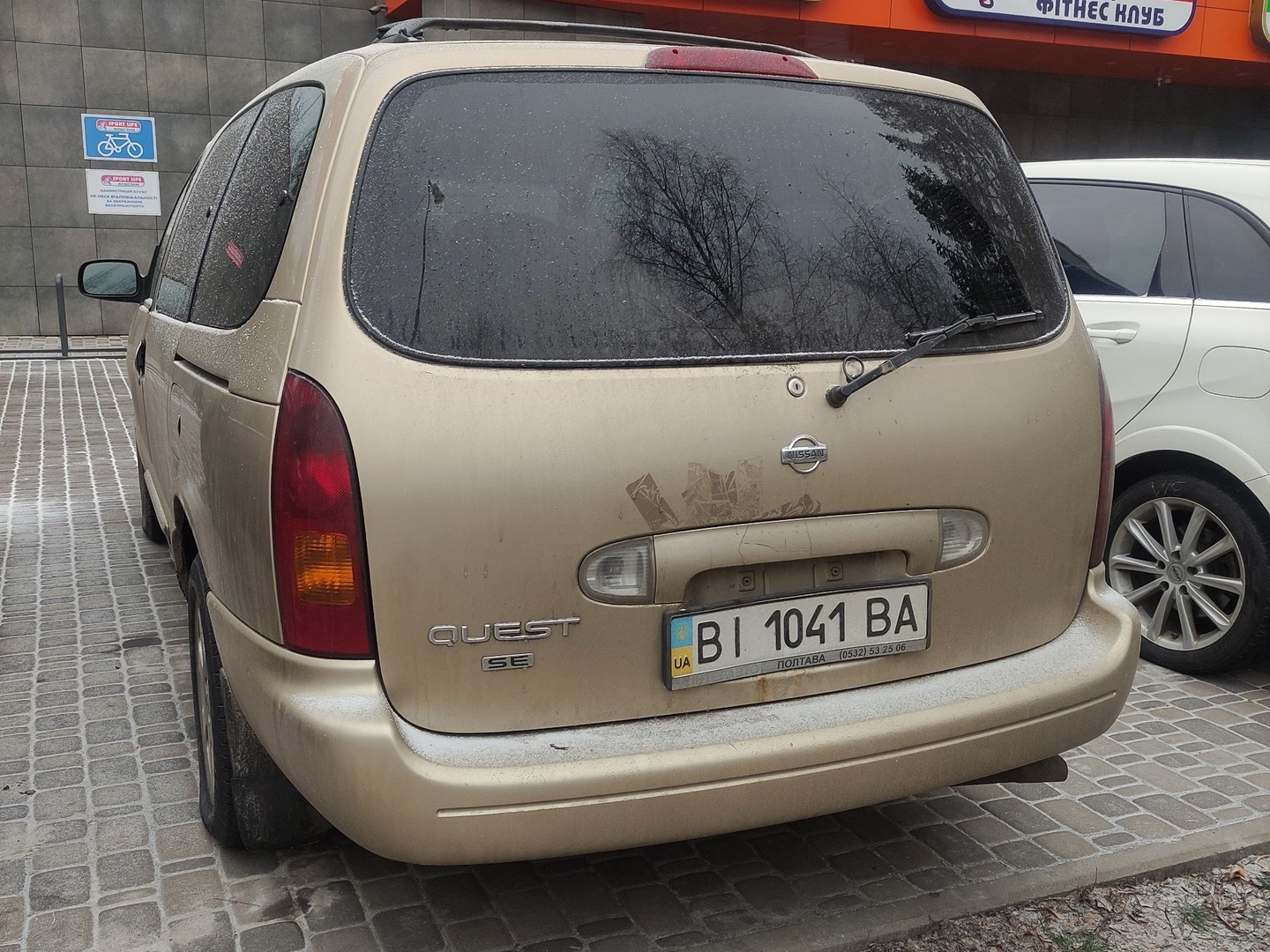 BI 1041 BA, Nissan Quest 2nd gen (V41), 1999–2002