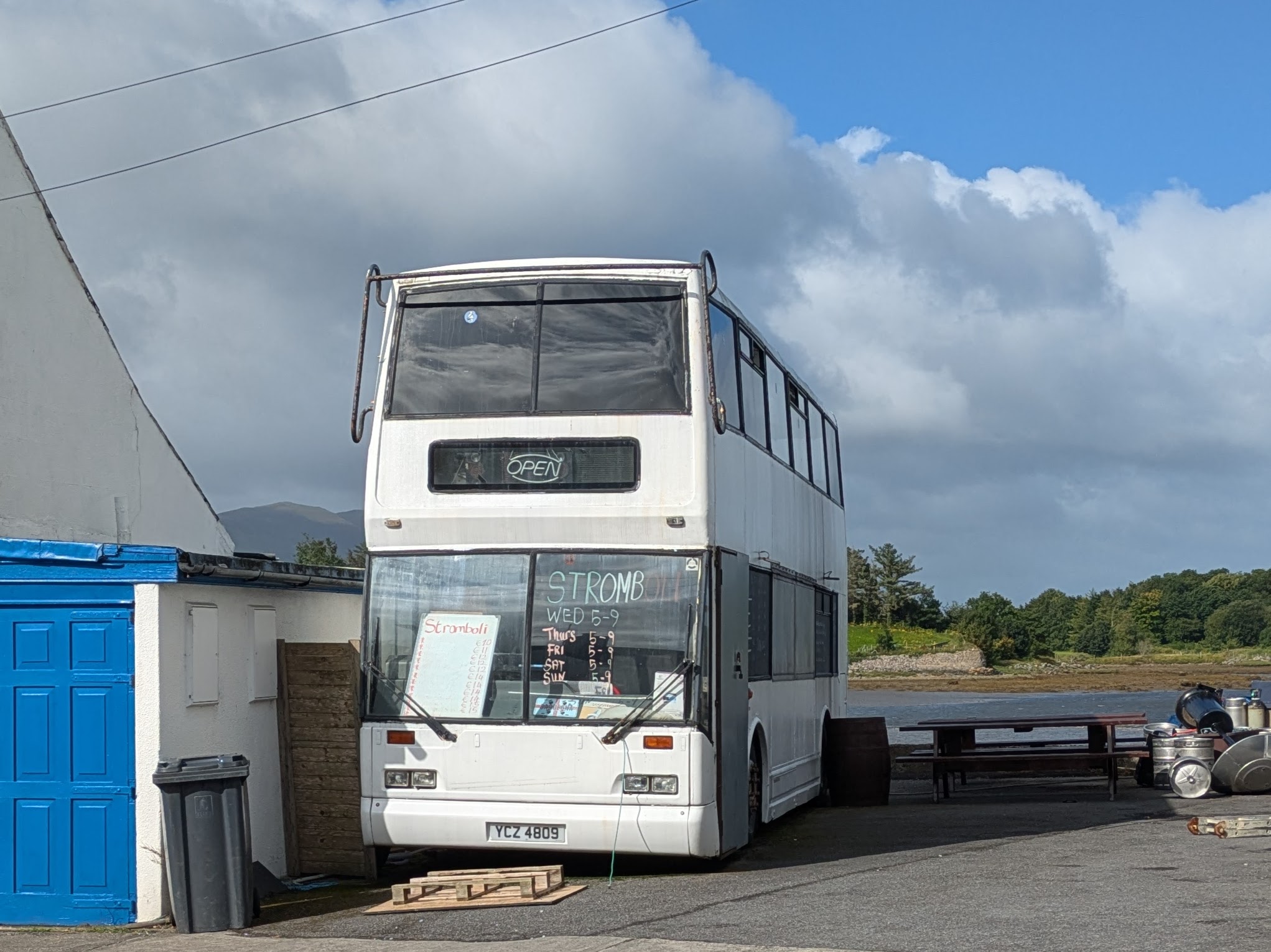 YCZ4809, East Lancs Cityzen 
